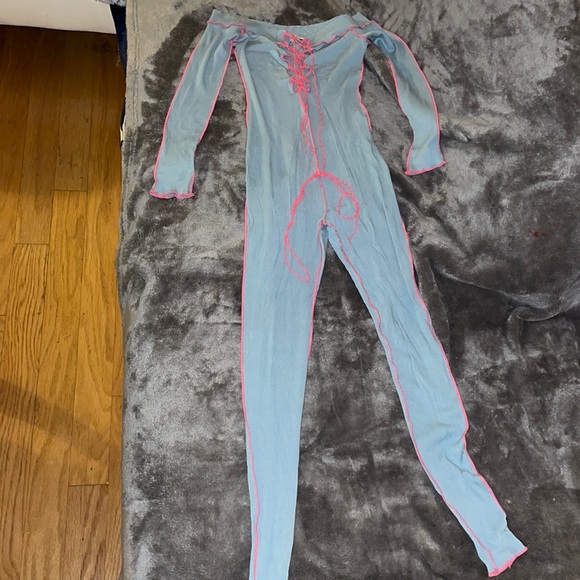 Fashion Nova Jumpsuit - Picture 4 of 6